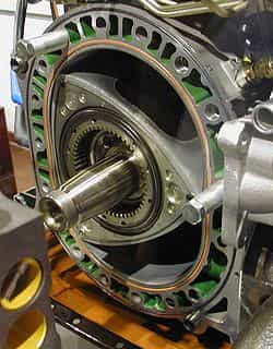 Двигатель Ванкеля